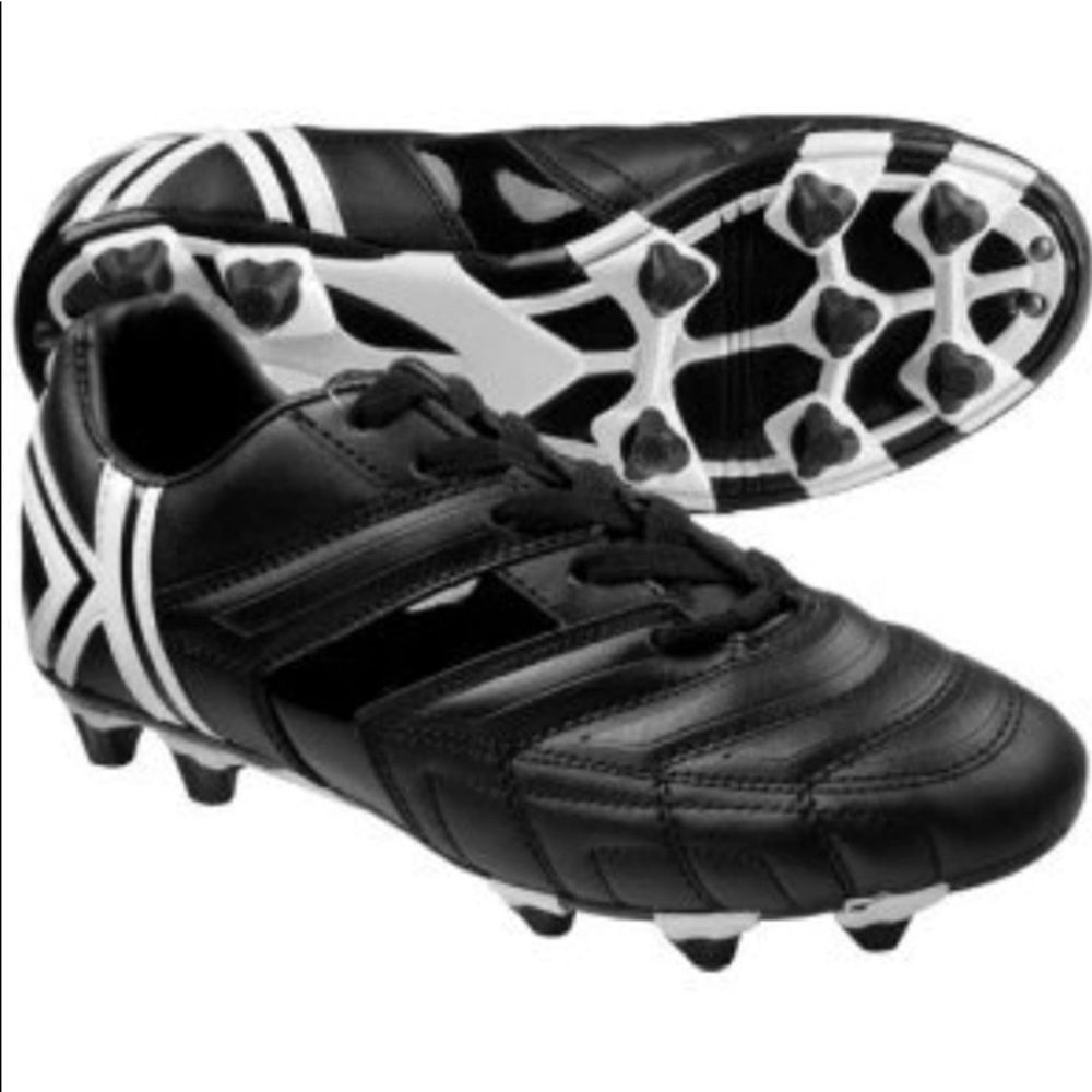 Kelme Ultra Jr Soccer Cleat